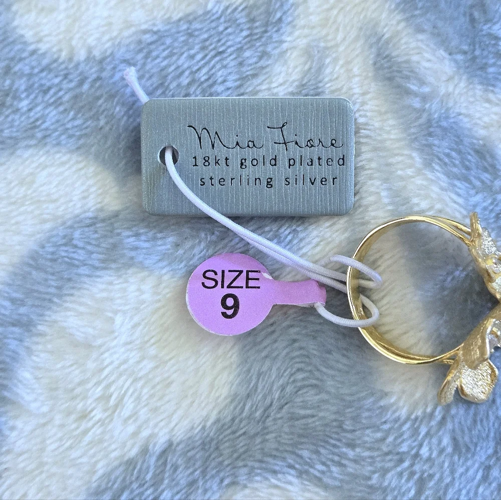 Mia Fiore Textured Gold💛 Triple3️⃣ Blossom🌸 Ring💍 - NWT - Picture 7 of 16